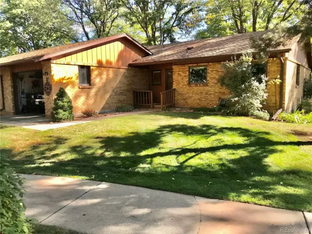 MLS: 1940875 Condo For Sale