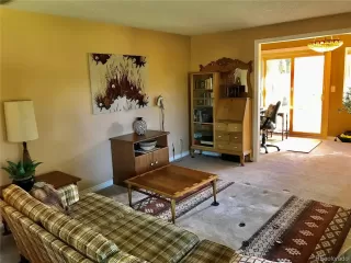 Photo #3: 1940875 Listing 