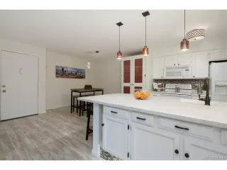 Photo #2: 1951708 Listing