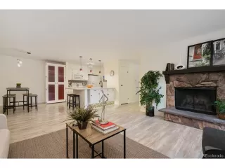 Photo #3: 1951708 Listing