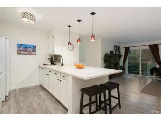 Photo #6: 1951708 Listing