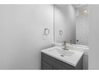 Photo #5: 1952627 Listing