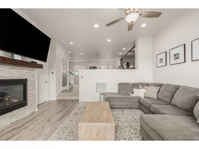 MLS: 1964898 Condo For Sale