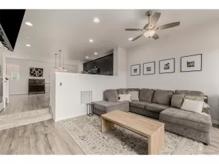 Photo #5: 1964898 Listing