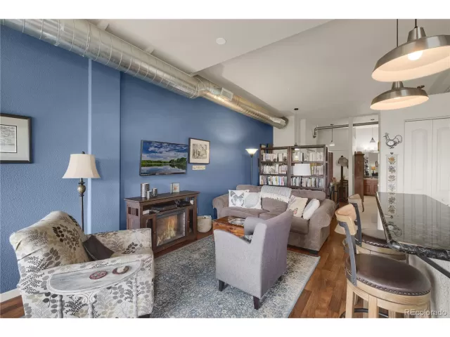 MLS: 1973993 Condo For Sale