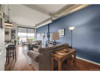 Photo #1: 1973993 Listing