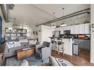 Photo #6: 1973993 Listing