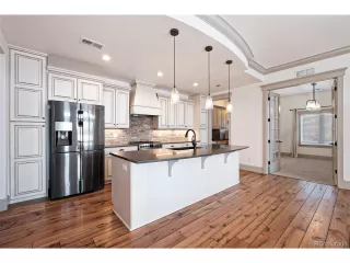 Photo #1: 1986630 Listing