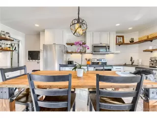 Photo #2: 2009147 Listing