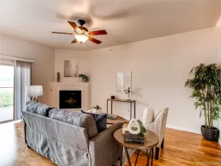 Photo #6: 2010272 Listing