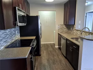 Photo #5: 2014537 Listing 