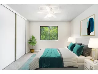 Photo #2: 2038582 Listing