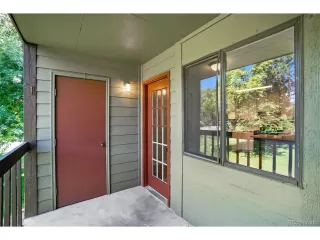 Photo #6: 2038582 Listing