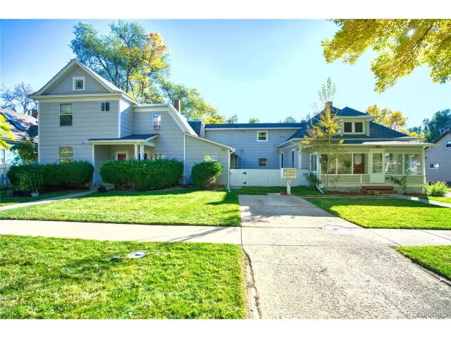 MLS: 2042991 Condo For Sale