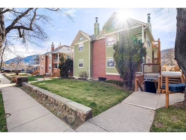 MLS: 2053816 Condo For Sale