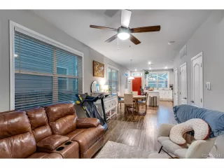 Photo #3: 2054306 Listing