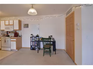 Photo #6: 2054751 Listing