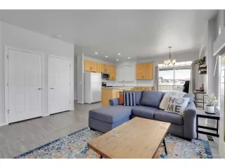 Photo #4: 2057237 Listing