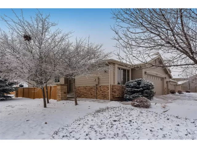 MLS: 2060643 Condo For Sale