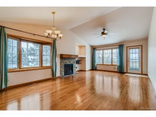 Photo #5: 2060643 Listing