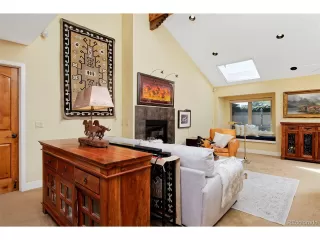 Photo #3: 2066588 Listing