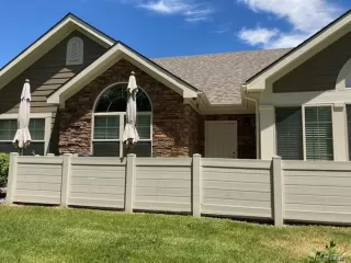 Photo #2: 2072101 Listing