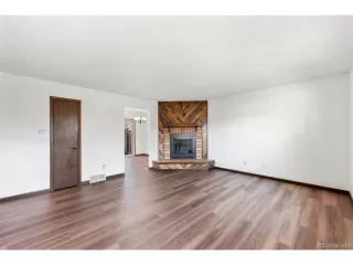 Photo #6: 2082239 Listing