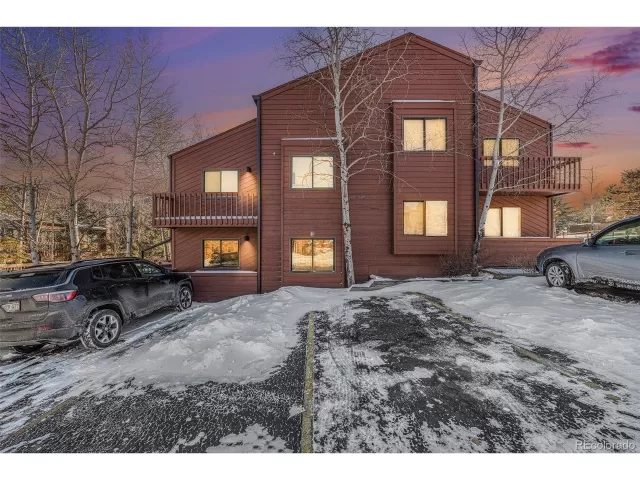 MLS: 2089191 Condo For Sale