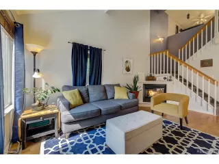 Photo #4: 2096626 Listing