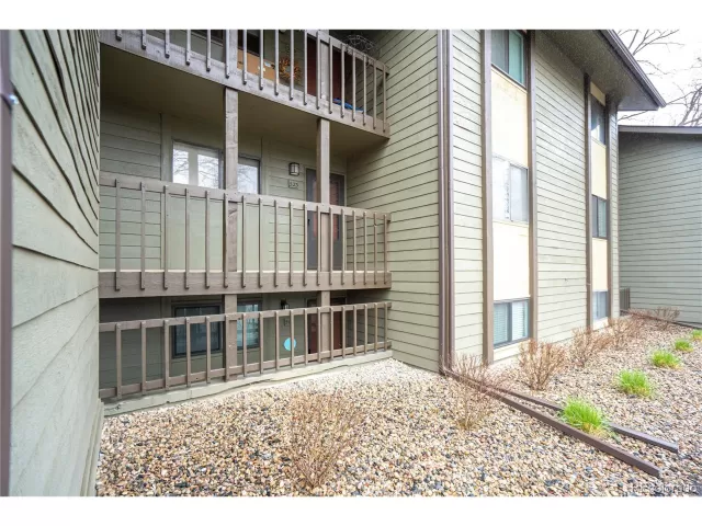 MLS: 2101017 Condo For Sale