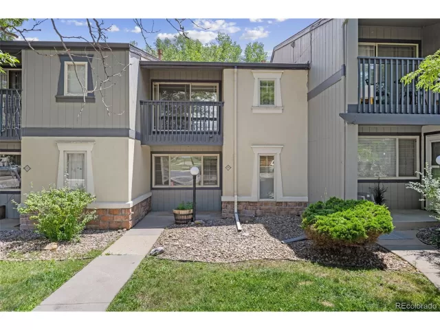 MLS: 2115002 Condo For Sale