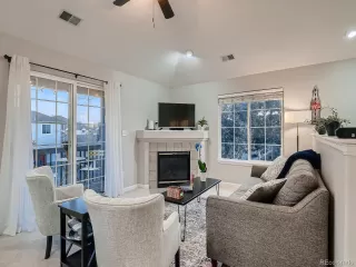 Photo #3: 2125839 Listing