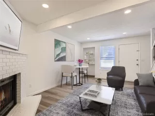 Photo #2: 2139971 Listing