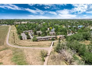 Photo #2: 2141204 Listing