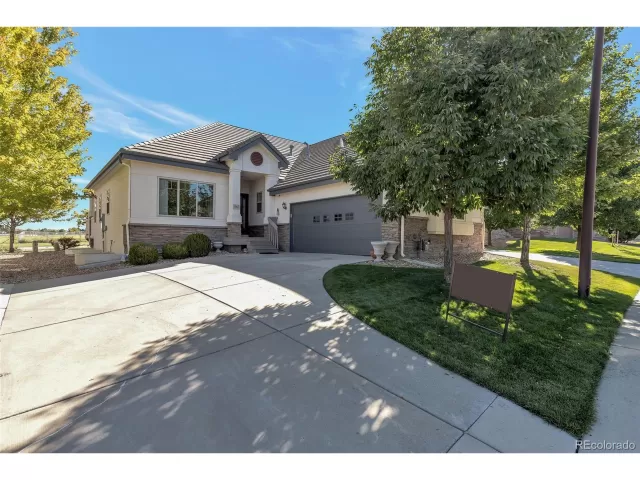 MLS: 2143526 Condo For Sale