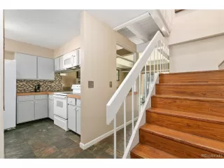 Photo #1: 2155439 Listing 