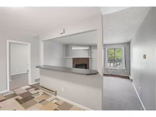 Photo #4: 2162728 Listing