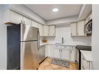 Photo #3: 2171892 Listing