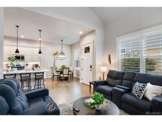 Photo #3: 2186325 Listing