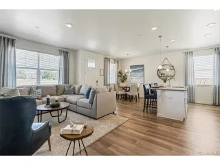 Photo #2: 2193718 Listing