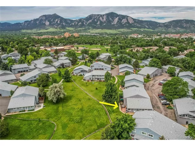 MLS: 2201171 Condo For Sale