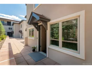 Photo #2: 2206900 Listing 