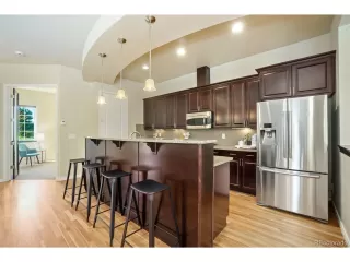 Photo #4: 2209002 Listing 