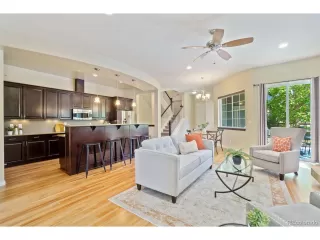 Photo #5: 2209002 Listing 