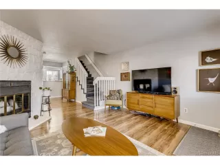 Photo #4: 2212250 Listing 