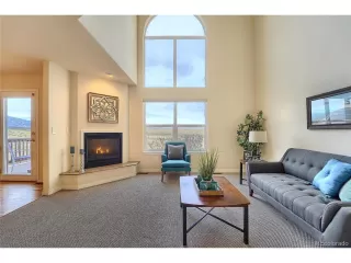 Photo #1: 2212525 Listing