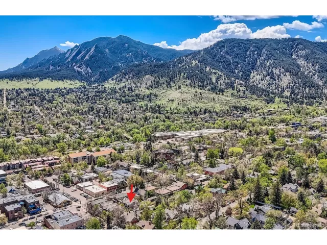 MLS: 2214179 Condo For Sale