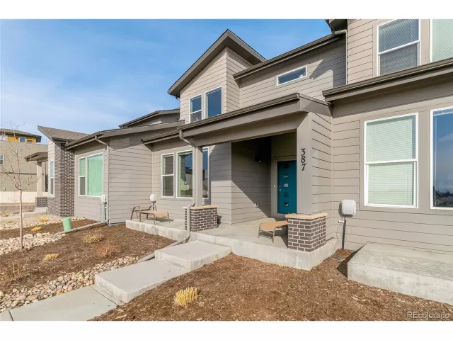 MLS: 2219415 Condo For Sale