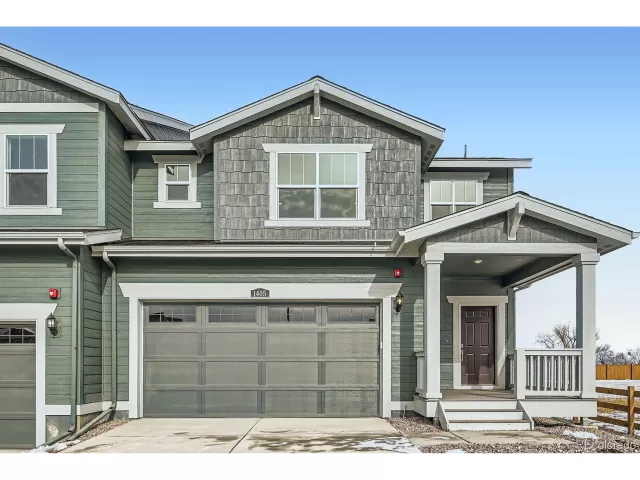 MLS: 2227452 Condo For Sale