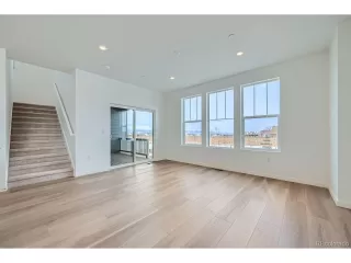 Photo #4: 2227452 Listing 